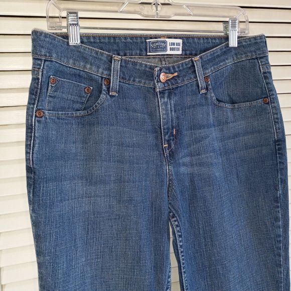 Signature by Levi Strauss Jeans Size 10 Long Low Rise Boot Cut Stretch Inseam 32 - Picture 2 of 10